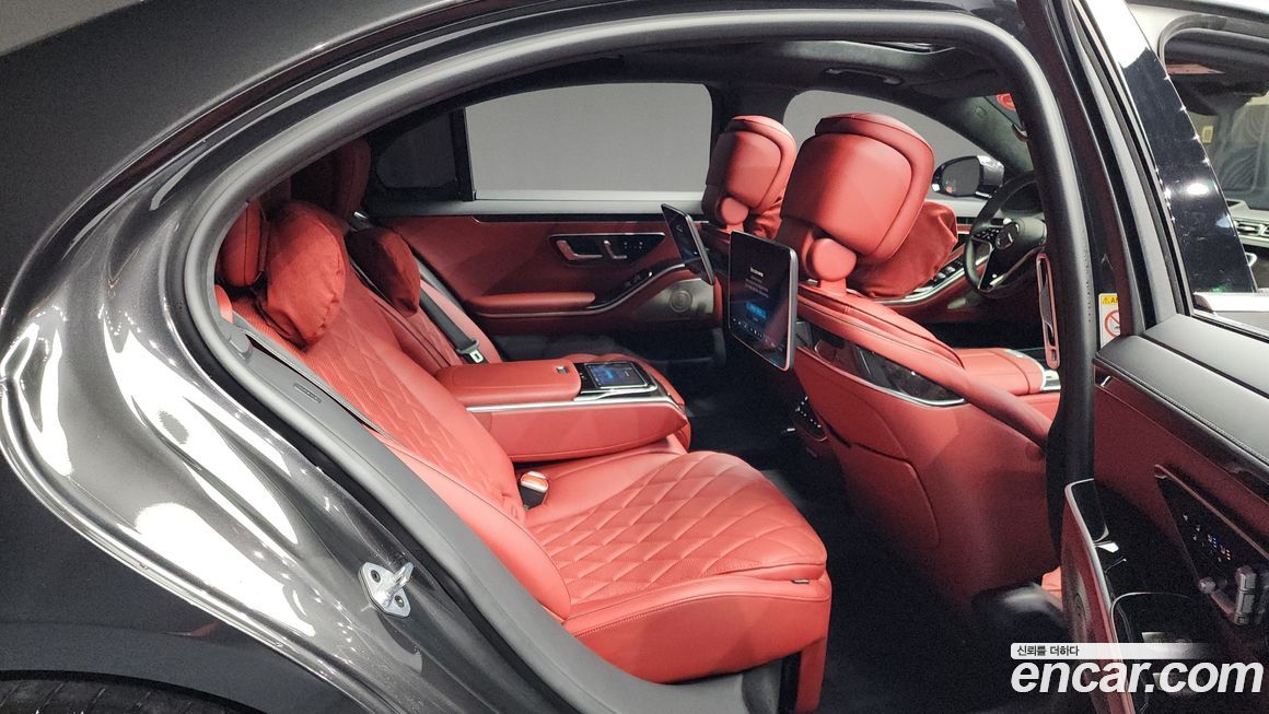 Mercedes-Benz S-Class 2022