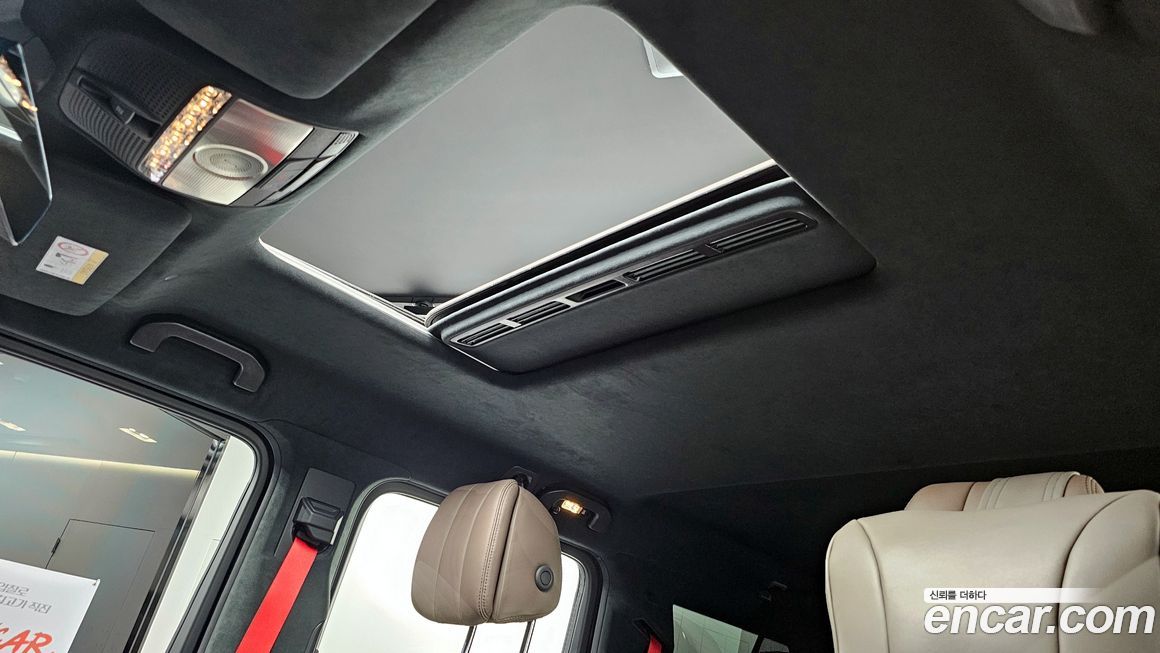 Mercedes-Benz G-Class 2024