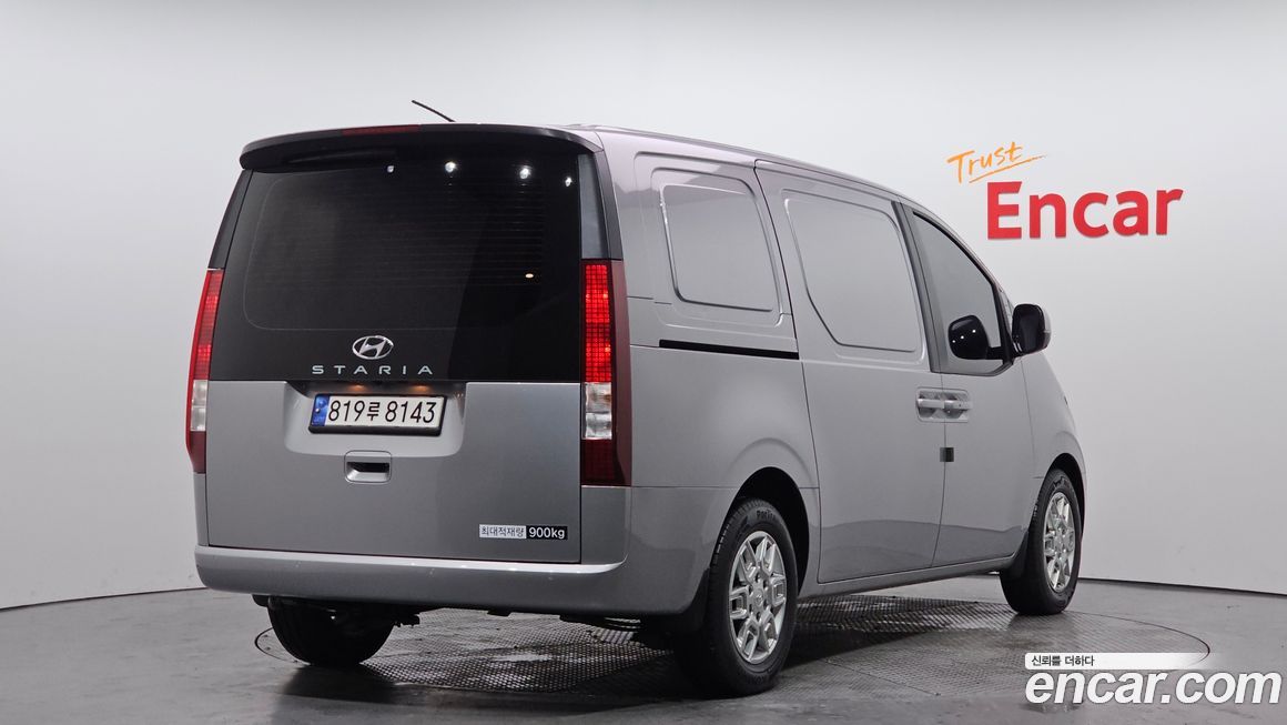 Hyundai Staria 2023