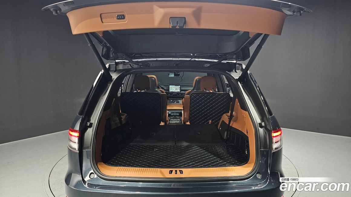 Lincoln Aviator 2021