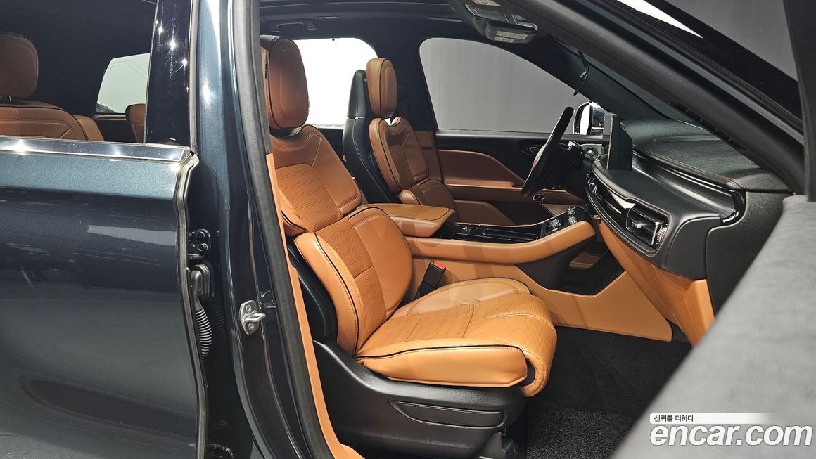 Lincoln Aviator 2021