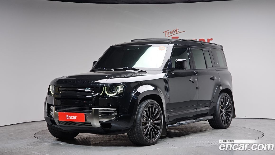 Land Rover Defender 2023