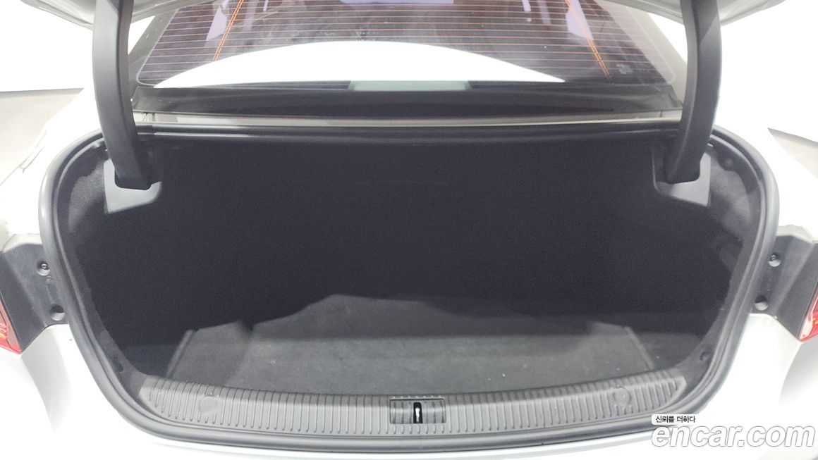 Renault-KoreaSamsung SM6 2016