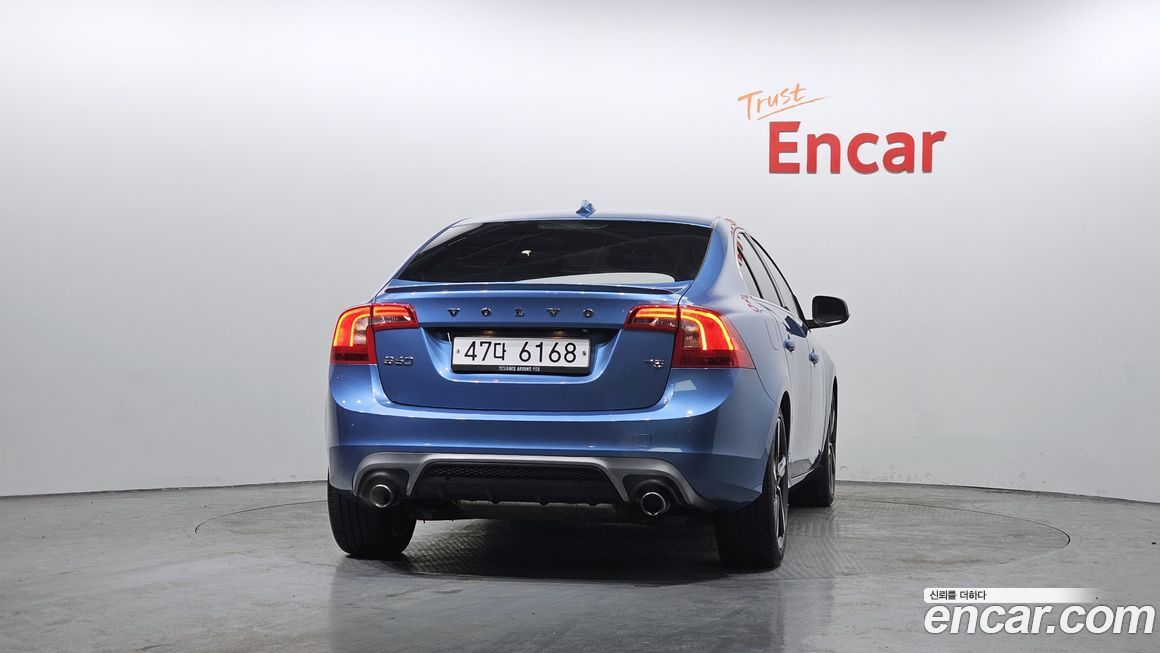 Volvo S60 2015