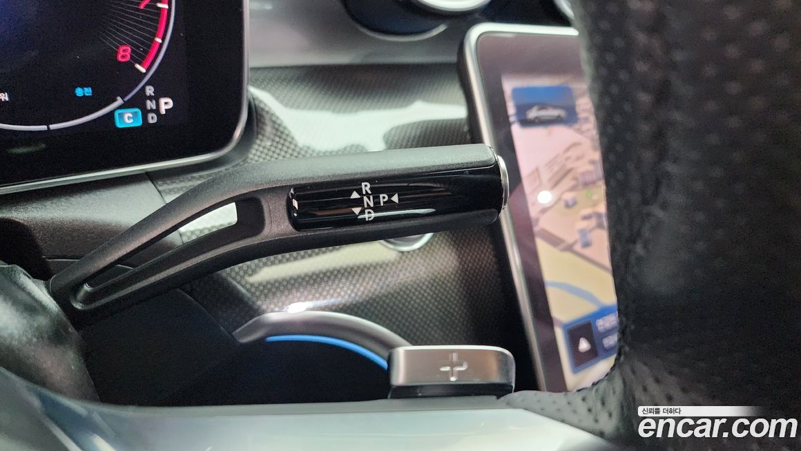 Mercedes-Benz C-Class 2022