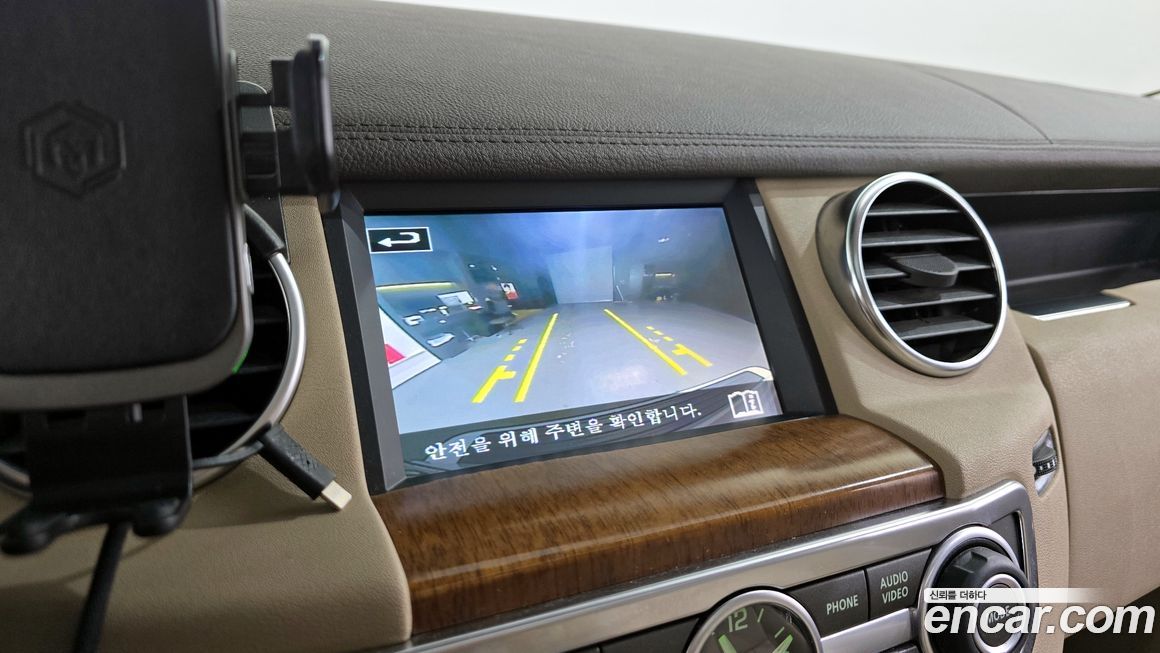 Land Rover Discovery 2016