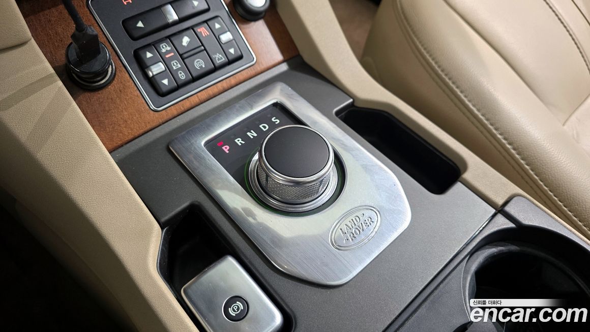 Land Rover Discovery 2016