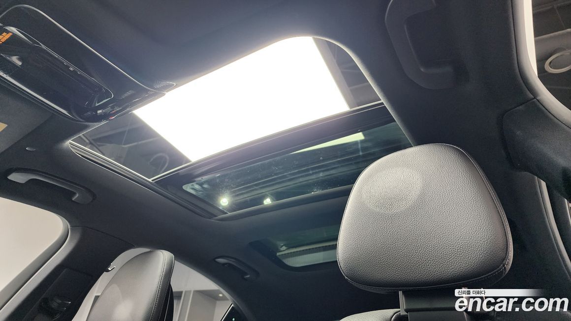 Mercedes-Benz C-Class 2022