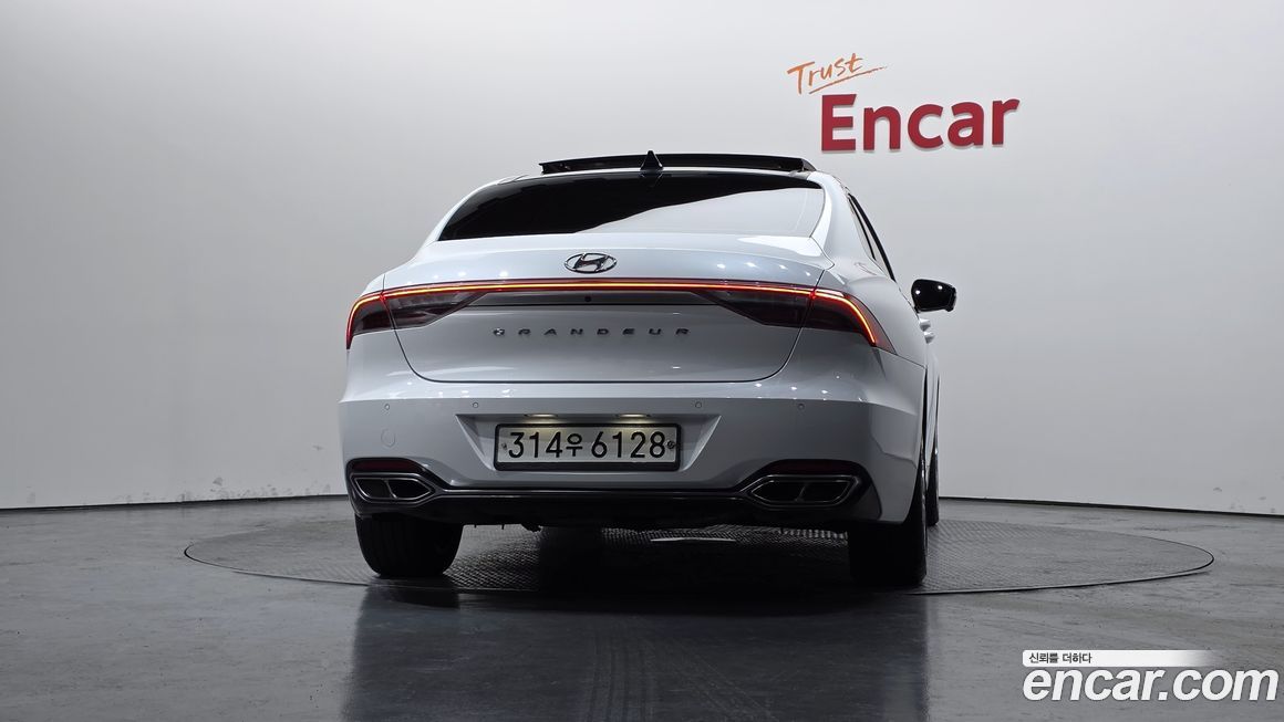 Hyundai Grandeur 2020