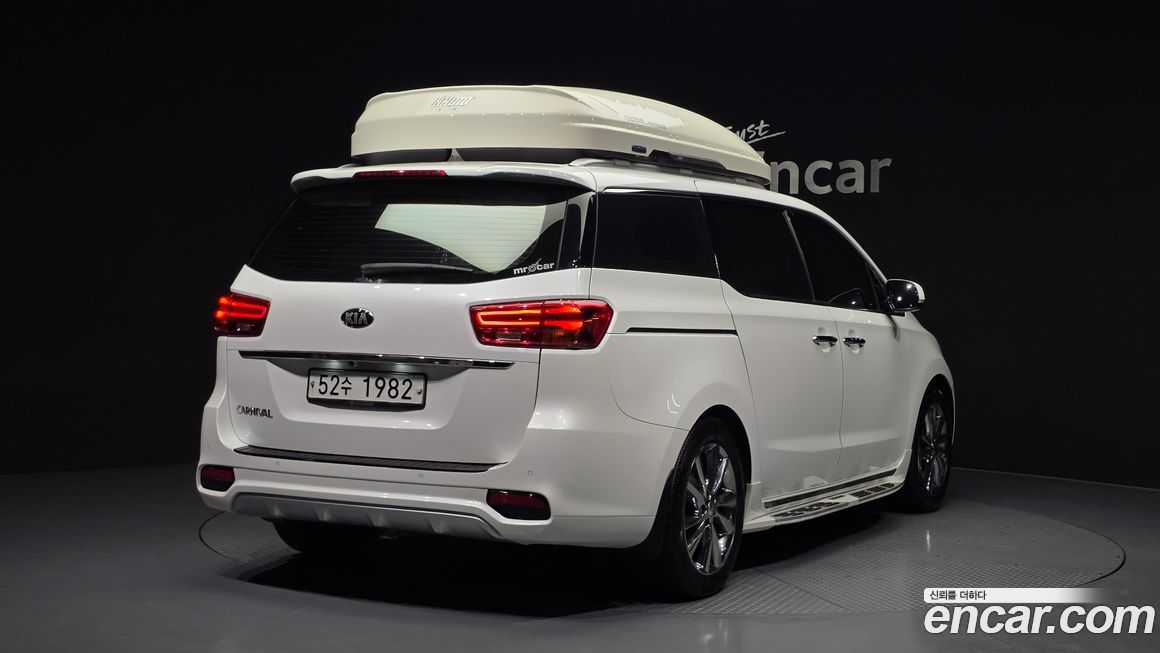 Kia Canival 2019