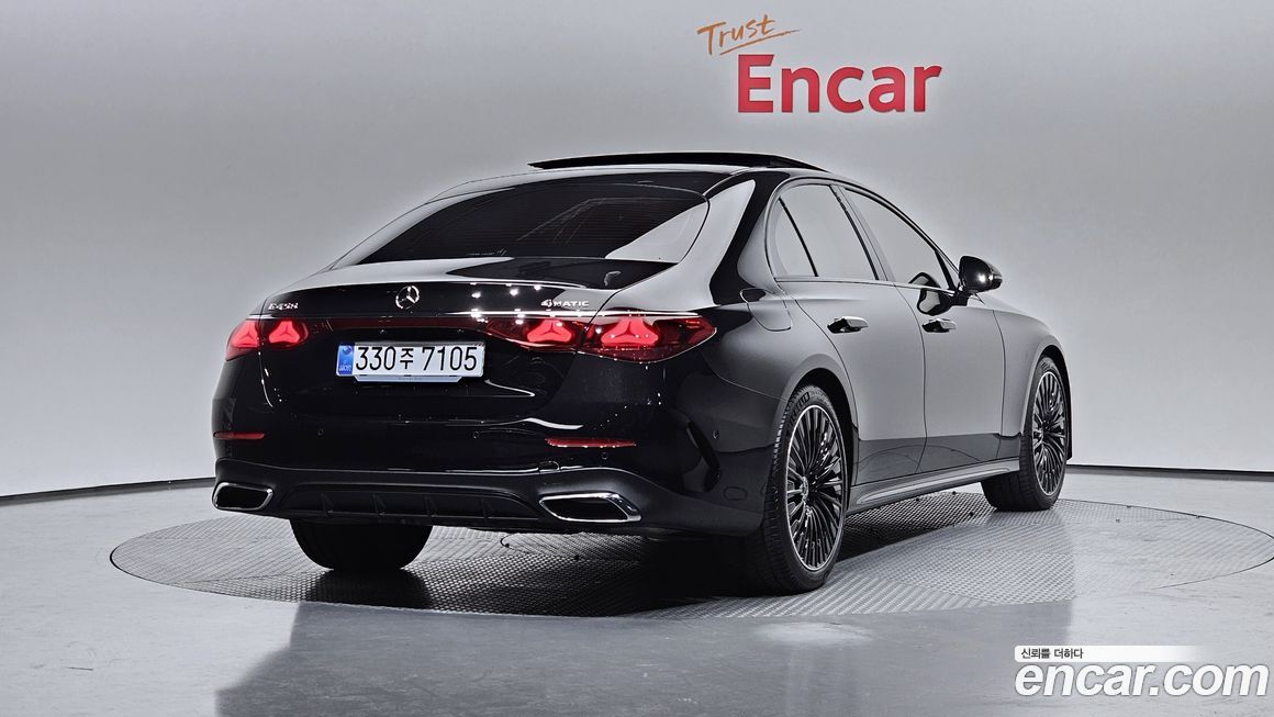 Mercedes-Benz E-Class 2026