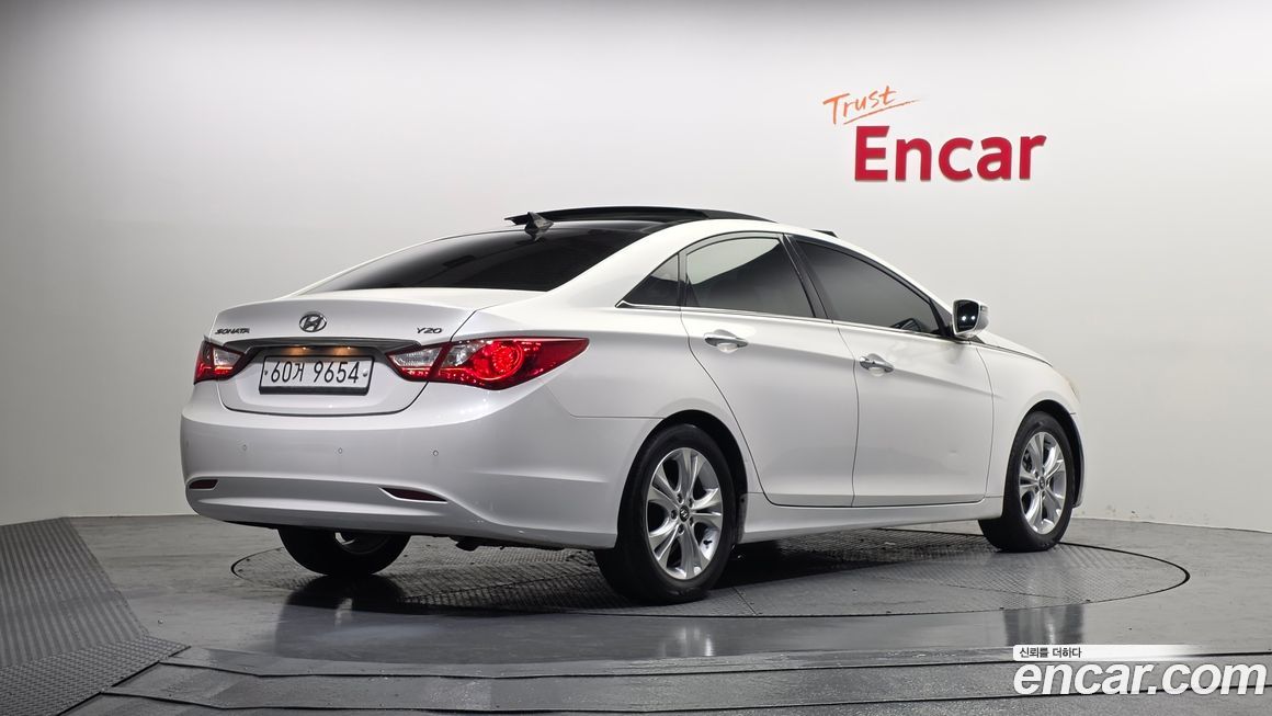 Hyundai Sonata 2012