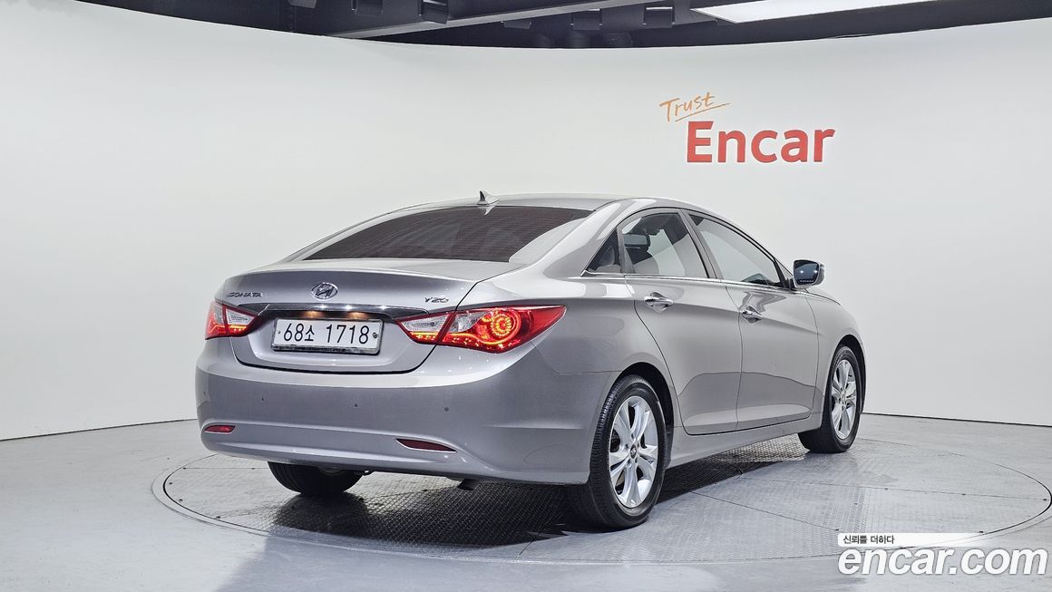Hyundai Sonata 2012
