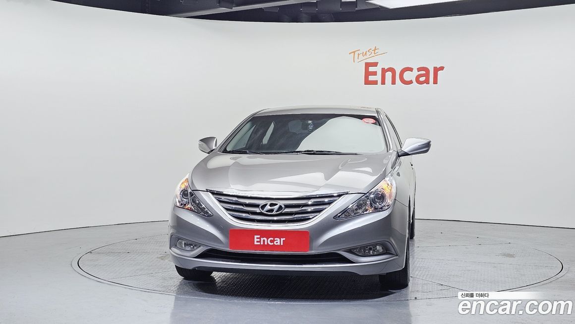 Hyundai Sonata 2012
