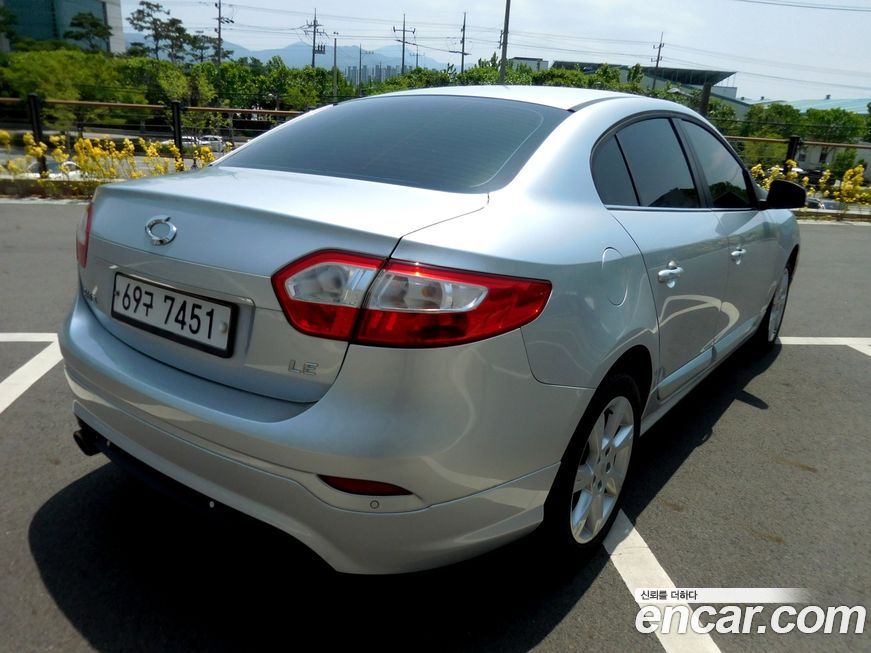 Renault-KoreaSamsung SM3 2011