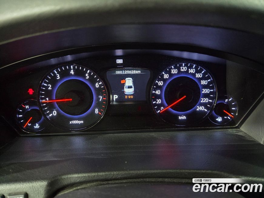 Kia OPIRUS 2010
