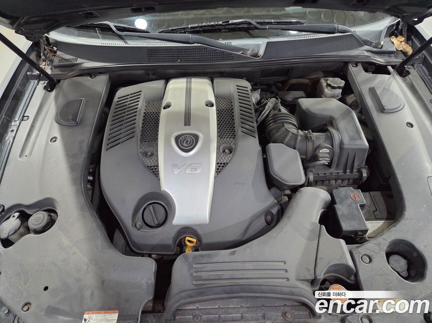 Kia OPIRUS 2010