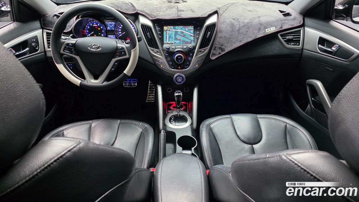 Hyundai Veloster 2012