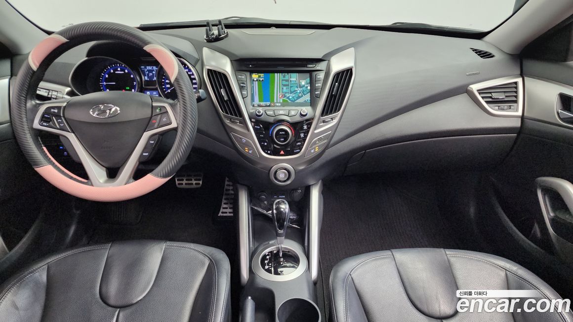 Hyundai Veloster 2012