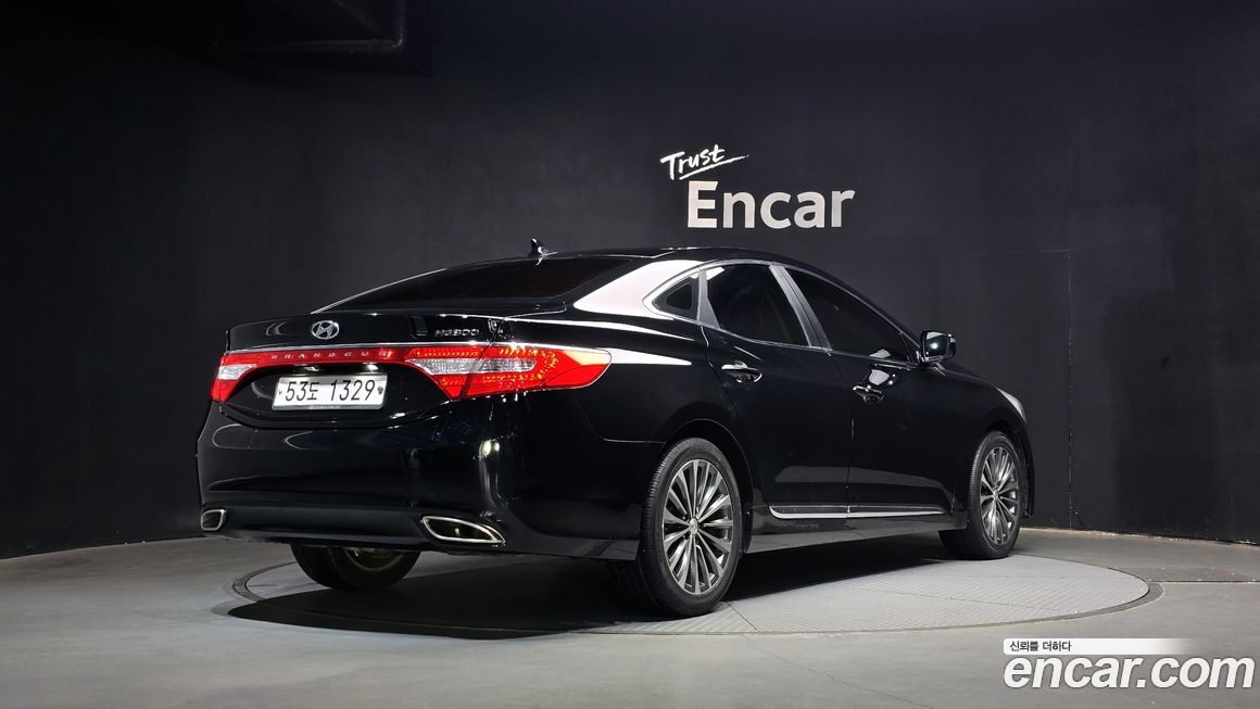 Hyundai Grandeur 2014