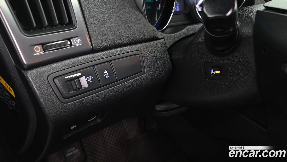 Hyundai Sonata 2013