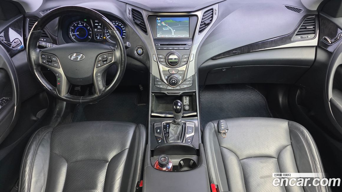 Hyundai Grandeur 2013