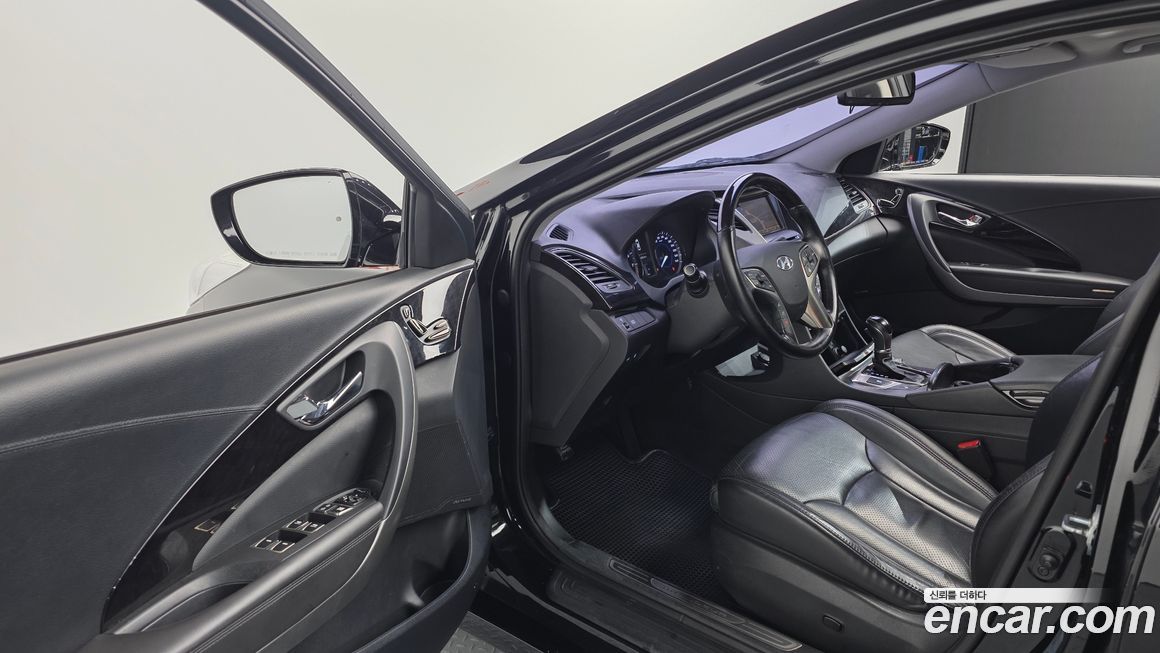 Hyundai Grandeur 2013