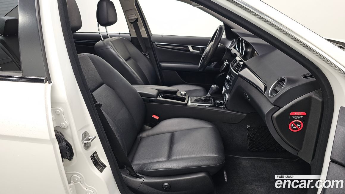 Mercedes-Benz C-Class 2013