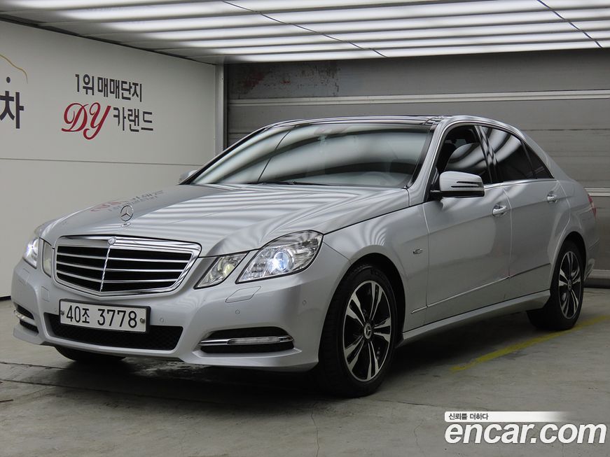 Mercedes-Benz E-Class 2012
