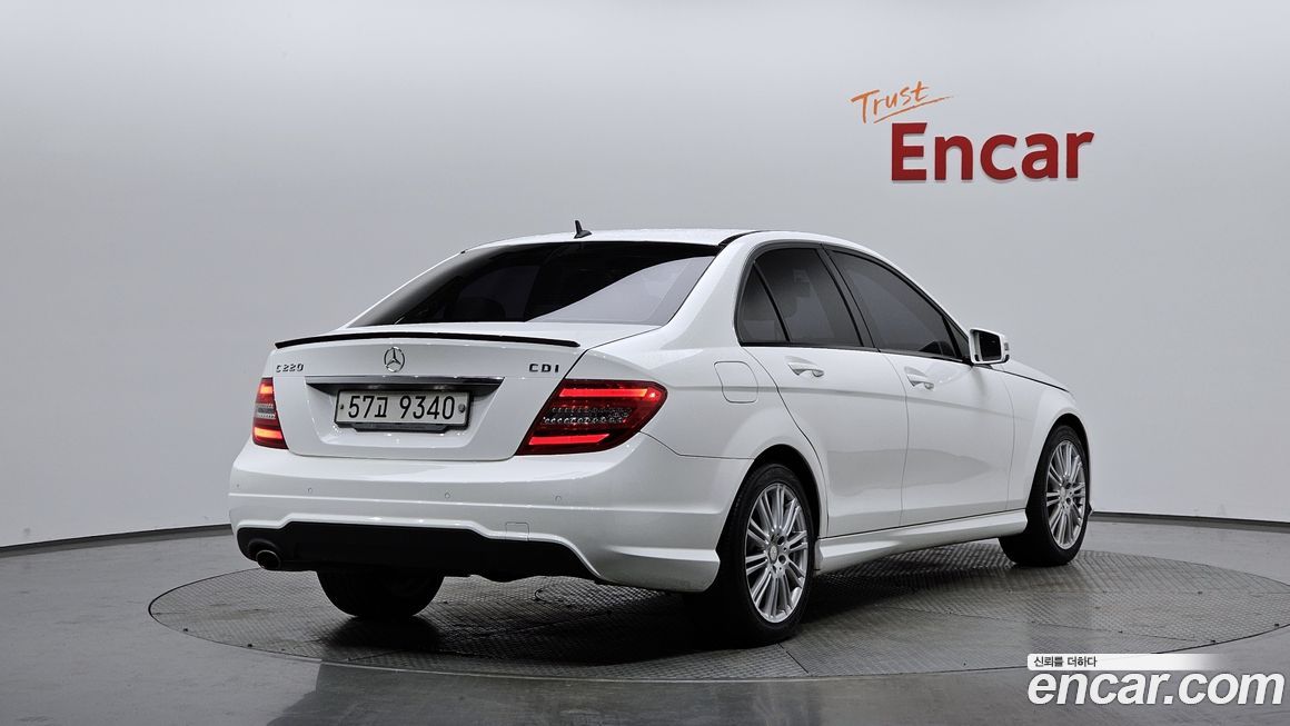 Mercedes-Benz C-Class 2013