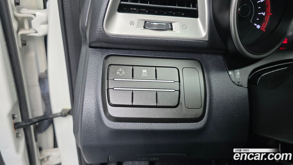 KG_Mobility_Ssangyong TIBOLI 2016