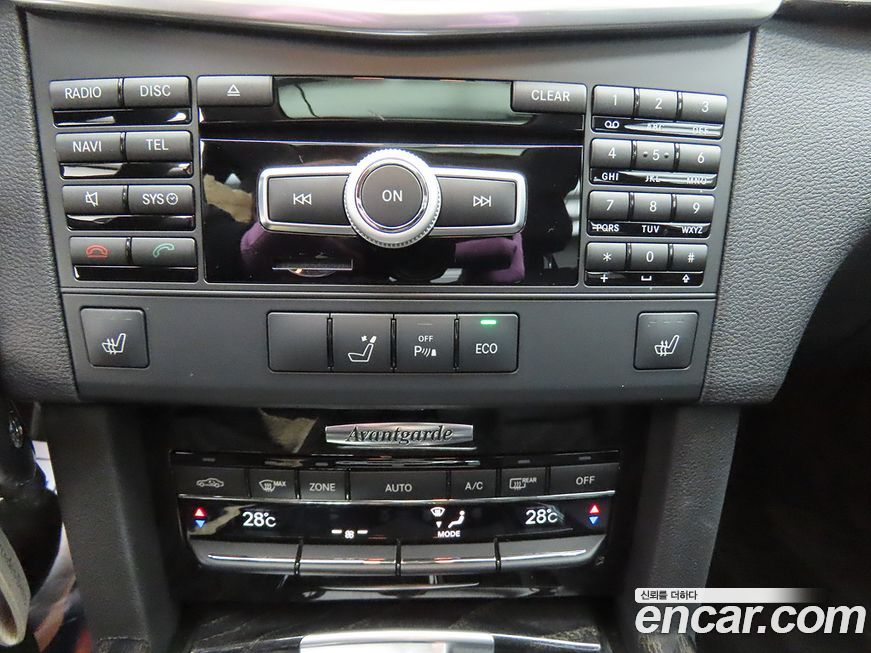 Mercedes-Benz E-Class 2012