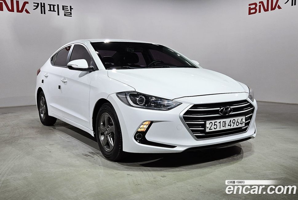 Hyundai AVANTE 2017
