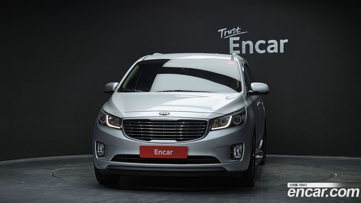 Kia Canival 2015