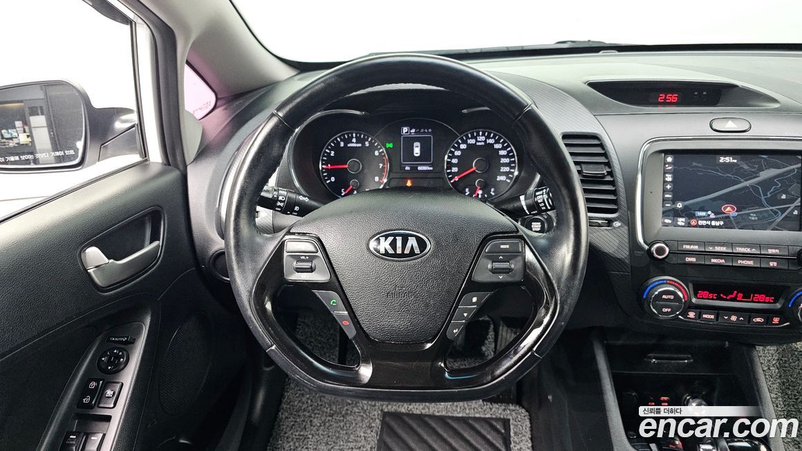 Kia K3 2016