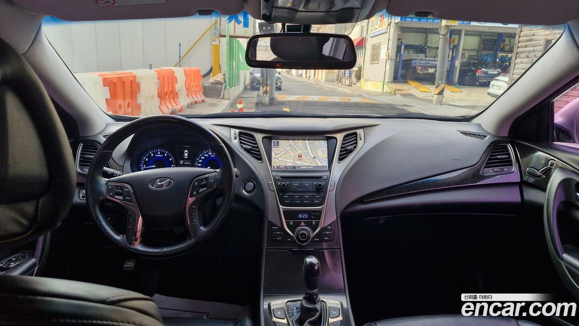 Hyundai Grandeur 2014