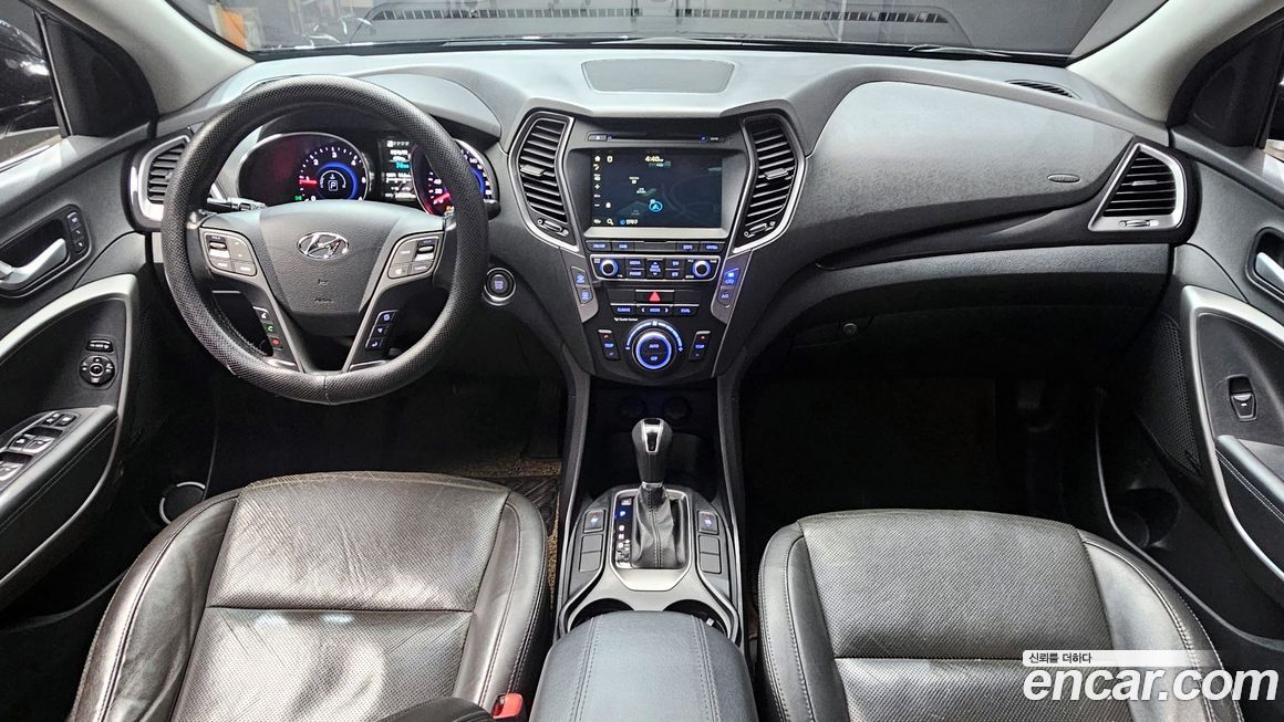 Hyundai Santafe 2015