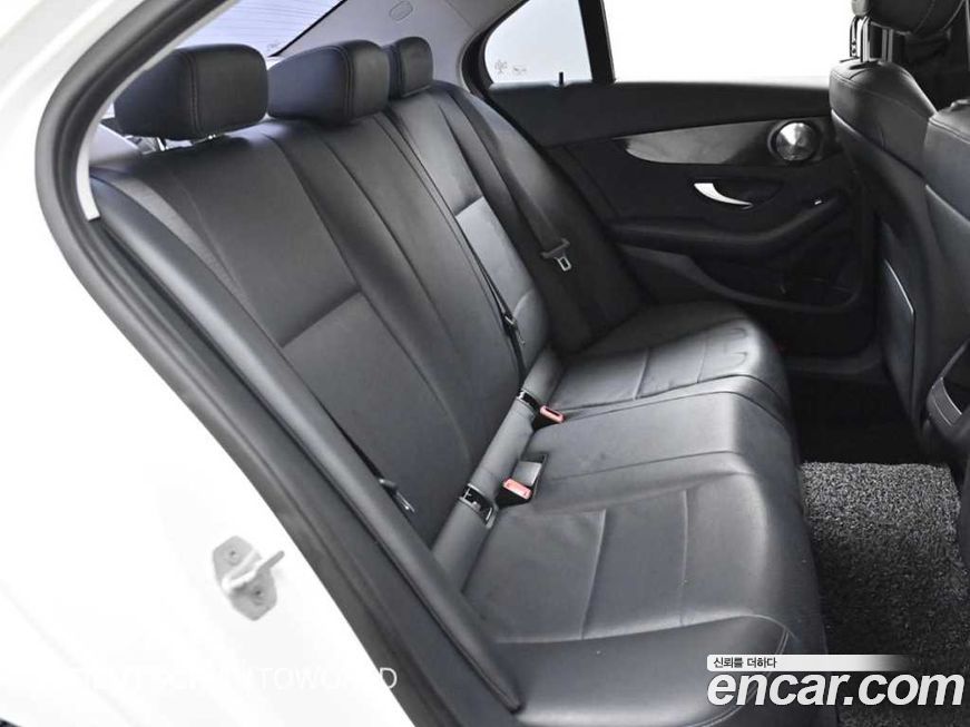 Mercedes-Benz C-Class 2016