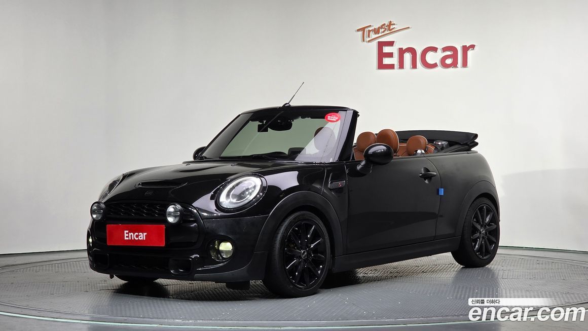 Mini Cooper Convertible 2018