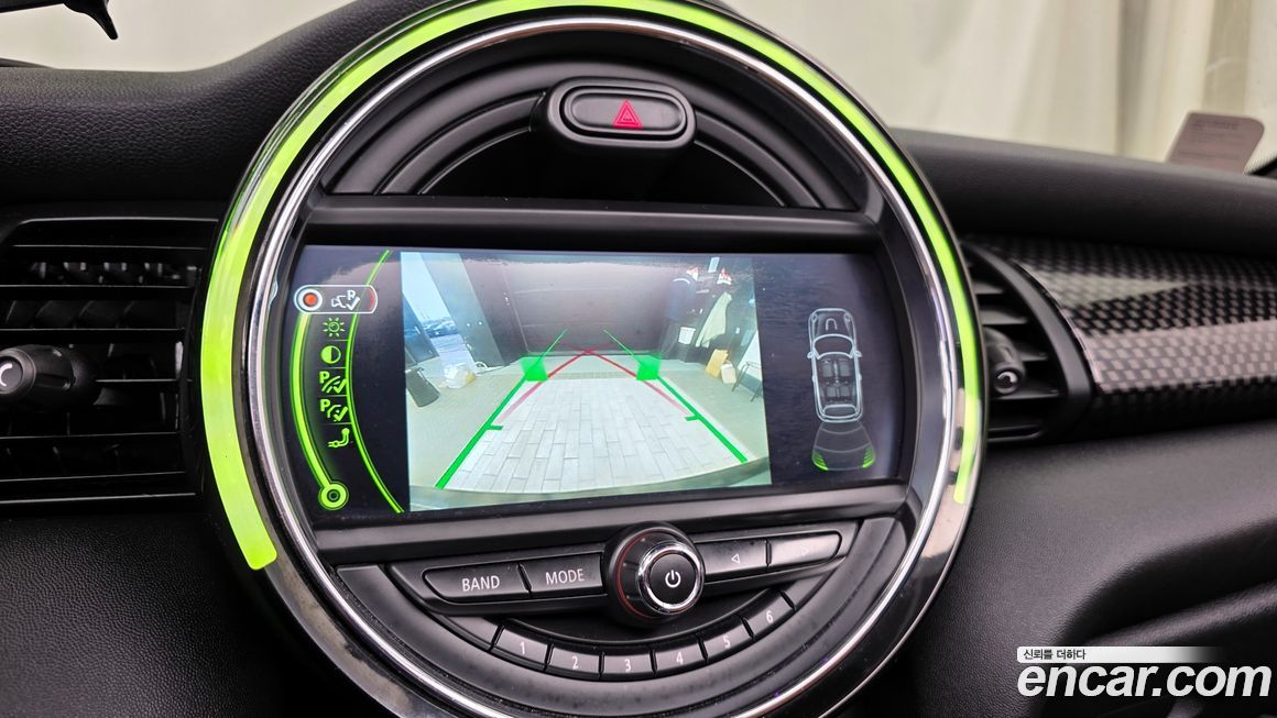 Mini Cooper Convertible 2018