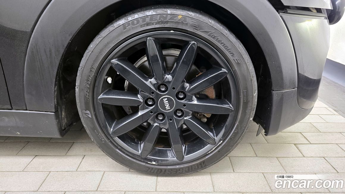 Mini Cooper Convertible 2018