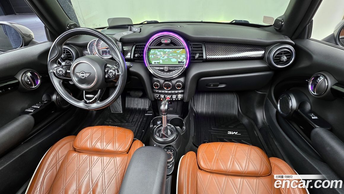 Mini Cooper Convertible 2018