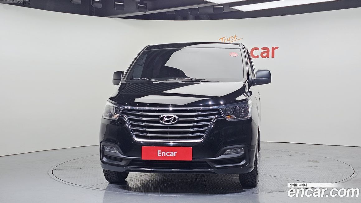 Hyundai Starex 2020