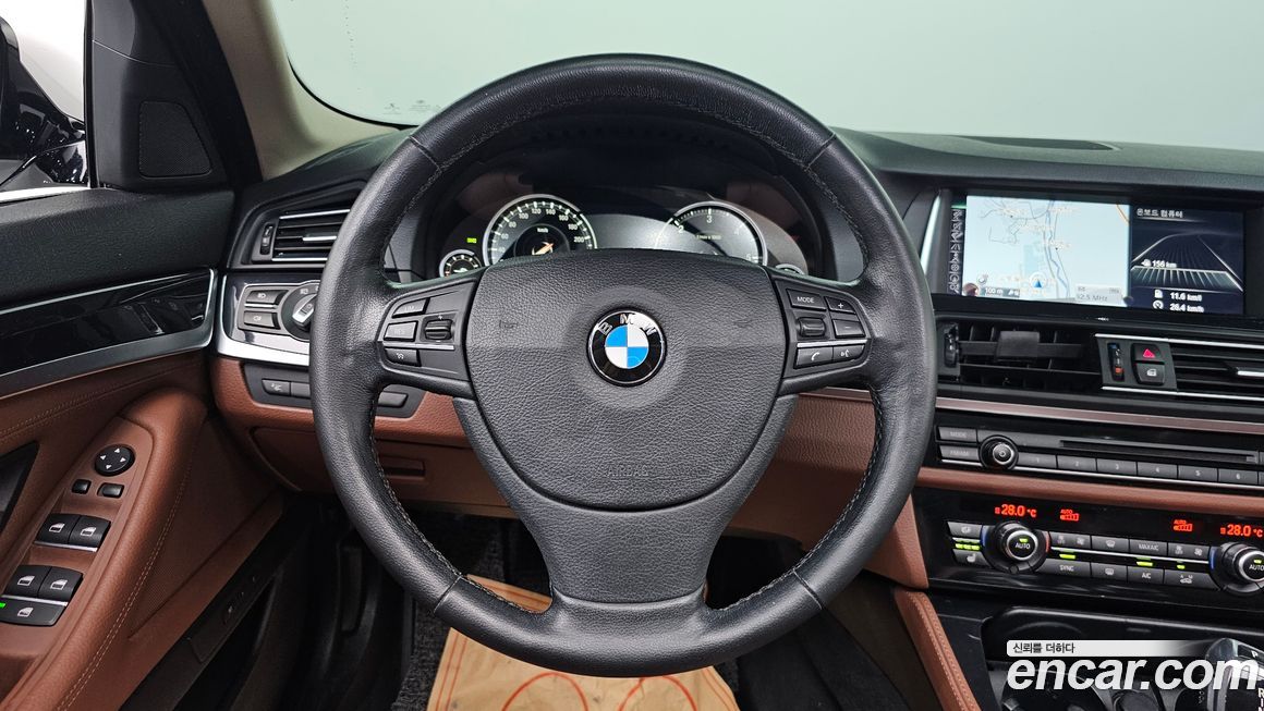 BMW 5-Series 2016