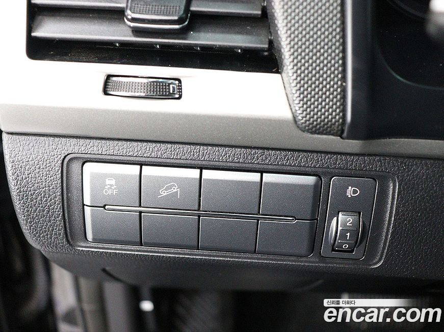 KG_Mobility_Ssangyong Rexton 2018