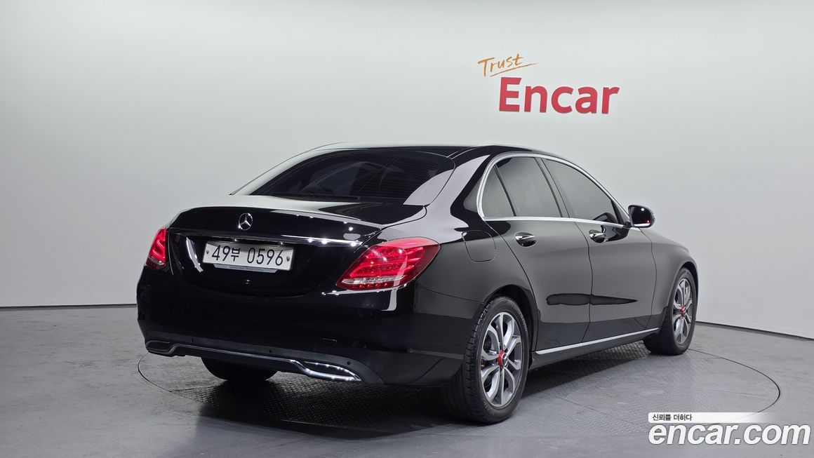 Mercedes-Benz C-Class 2016