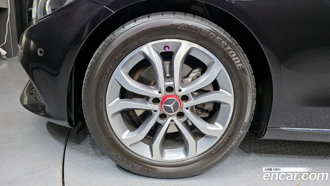 Mercedes-Benz C-Class 2016