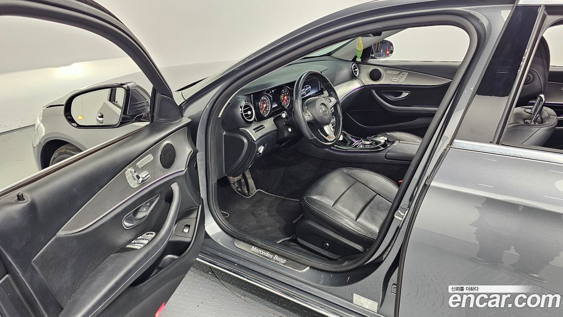 Mercedes-Benz E-Class 2017