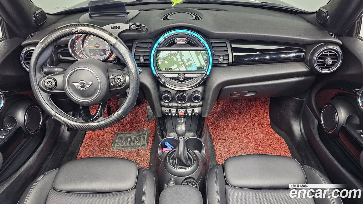 Mini Cooper Convertible 2018