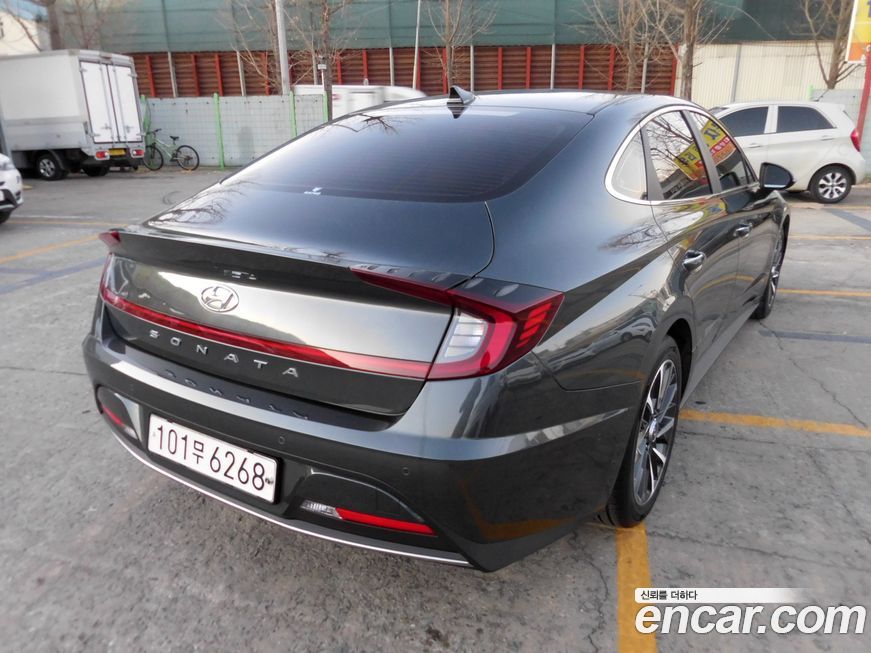 Hyundai Sonata 2021